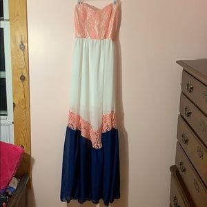 Pretty strapless dress